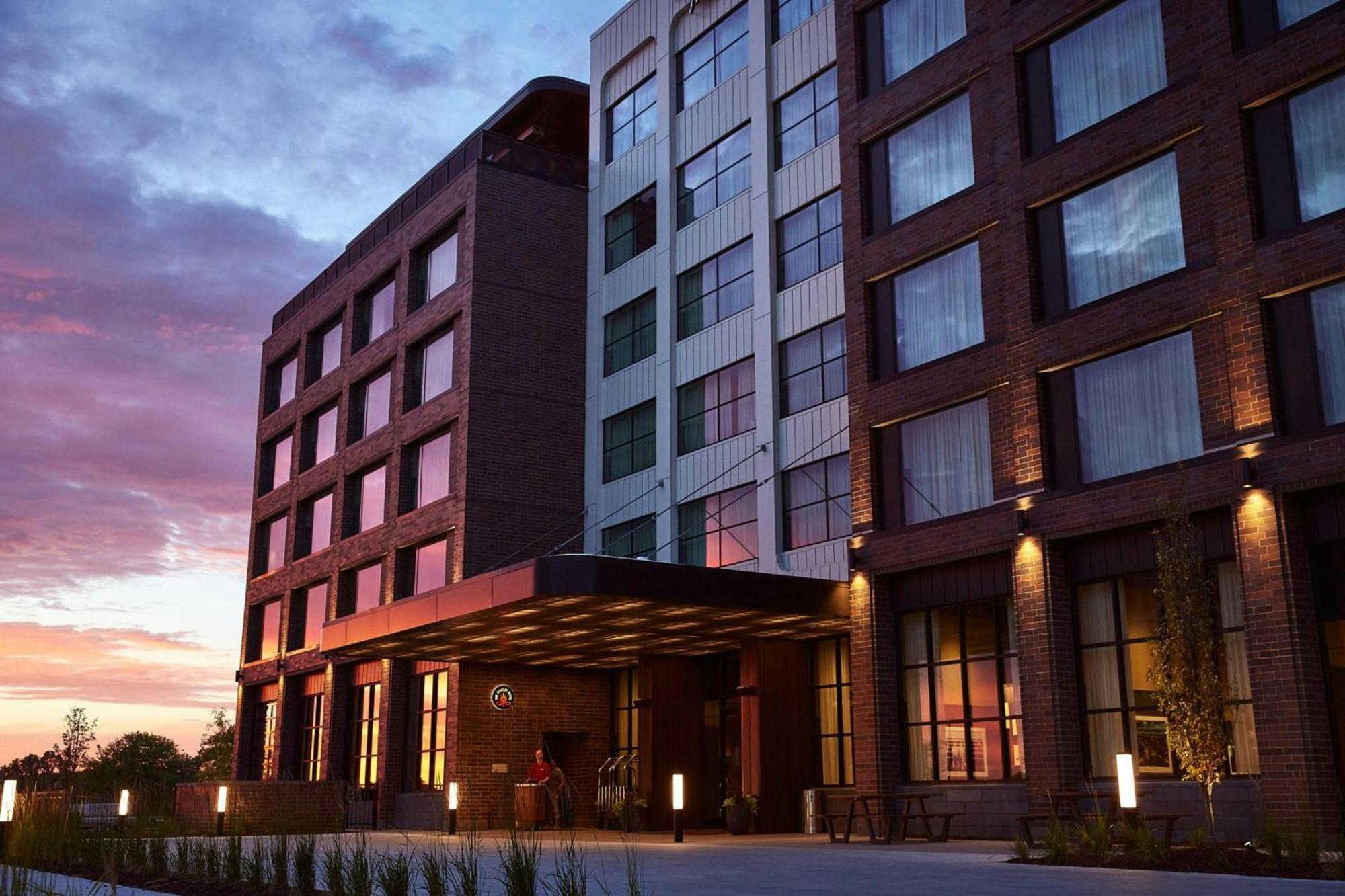The Scarlet, Lincoln, A Tribute Portfolio Hotel Екстериор снимка